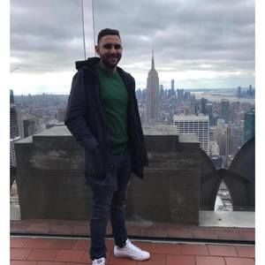 Meet your Posher, Aggelos